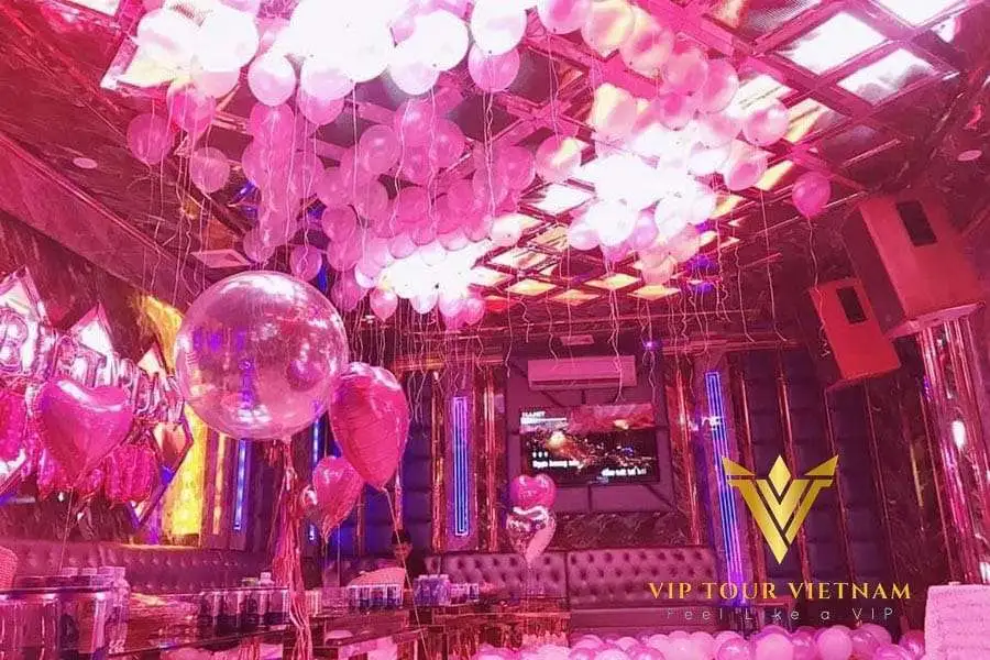 Room of Crown Karaoke in Nha Trang - VipTourVietnam