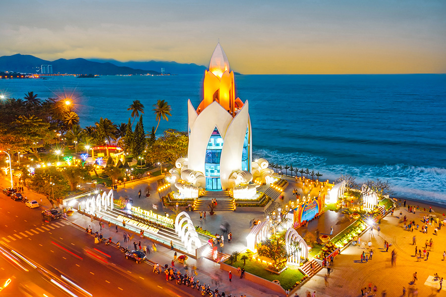 nha-trang-nightlife-vip-tour-vietnam Vietnam Nightlife at Nha Trang Beach with VIP Tour Vietnam