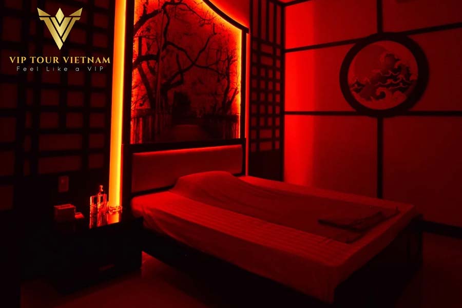Red-light VIP room at Sakura Massage